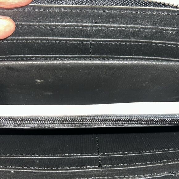 New MMS faux leather zip embossed wallet - Picture 4 of 4